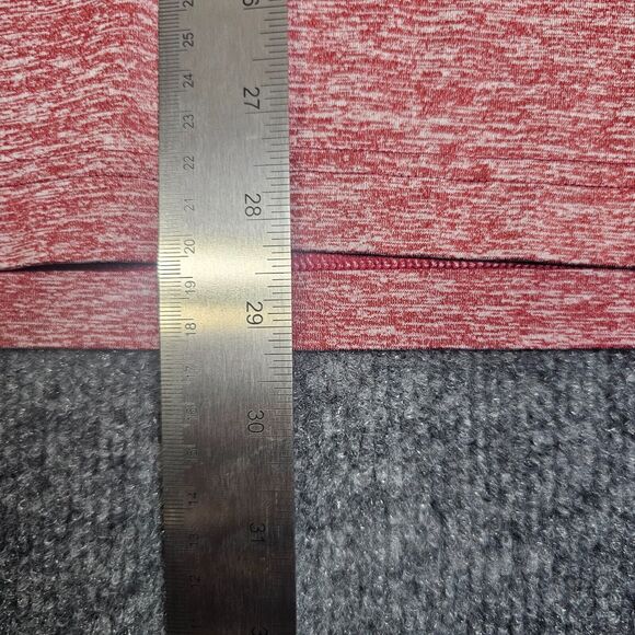 UNDER ARMOUR LOOSE HEAT GEAR XL Men S/S Poly Spandex Golf Shirt Red embroidered - Picture 9 of 9